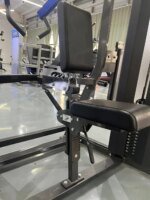 Commercial Plate Articulated Rowing & Back Pull Machine - Image 4
